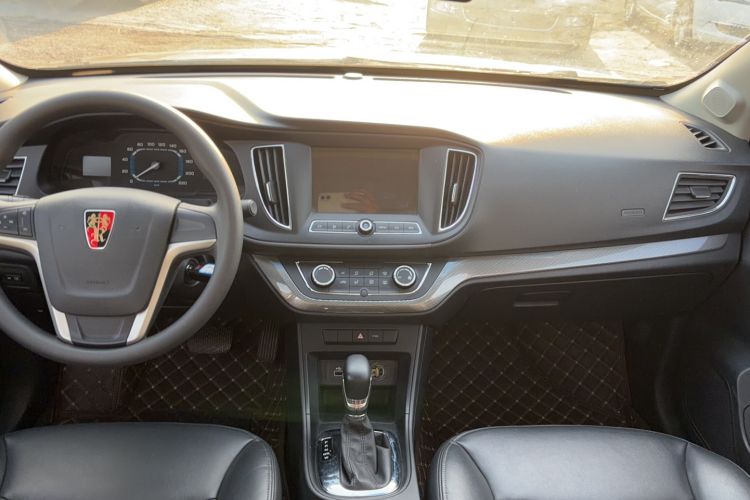 Used Roewe 360 2015 1.5L Automatic Luxury Edition Audio And AC Panel
