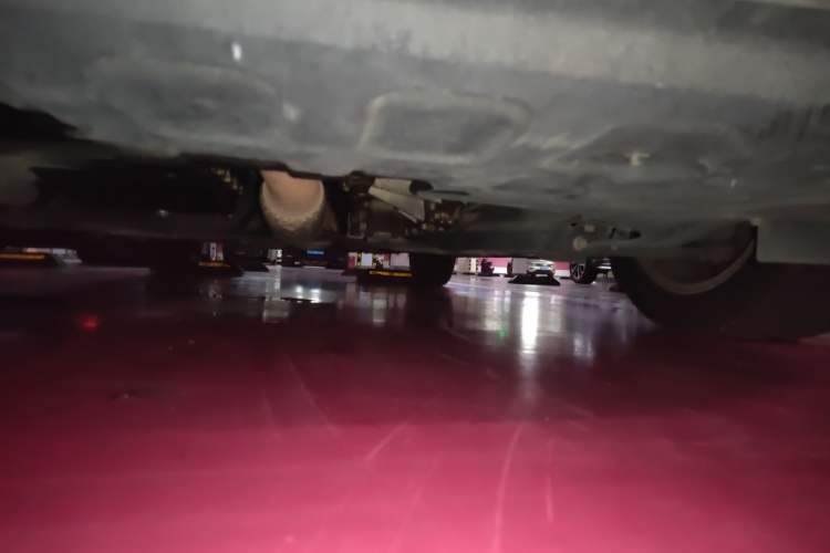 Used Roewe 360 2015 20T TST Deluxe Edition Chassis Front