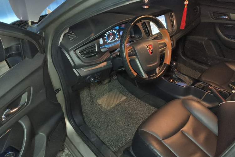 Used Roewe 360 2015 20T TST Deluxe Edition Driver Seat