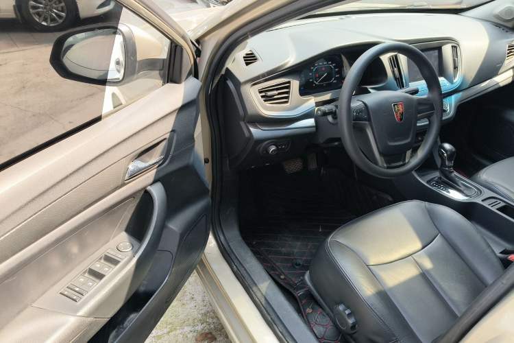 Used Roewe 360 2015 1.5L Automatic Luxury Edition Driver Seat