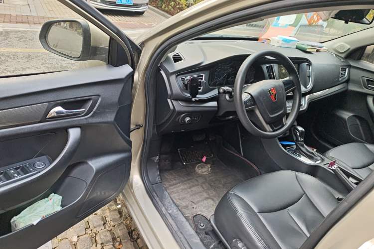 Used Roewe 360 2015 20T TST Deluxe Edition Driver Seat