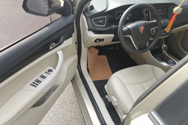 Used Roewe 360 2015 1.5L Automatic Luxury Edition Driver Seat