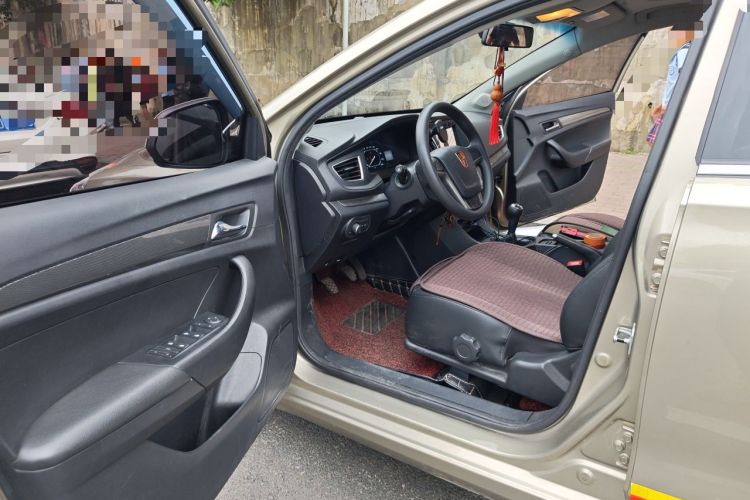 Used Roewe 360 2015 1.5L Manual Luxury Edition Driver Seat