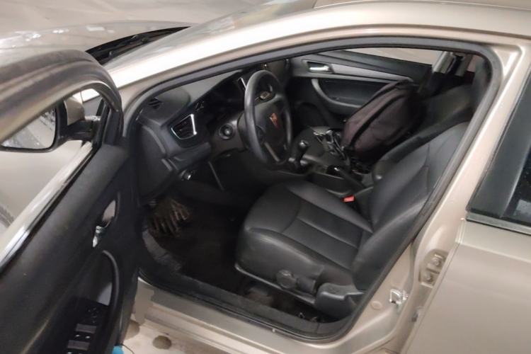 Used Roewe 360 2015 1.5L Manual Luxury Edition Driver Seat
