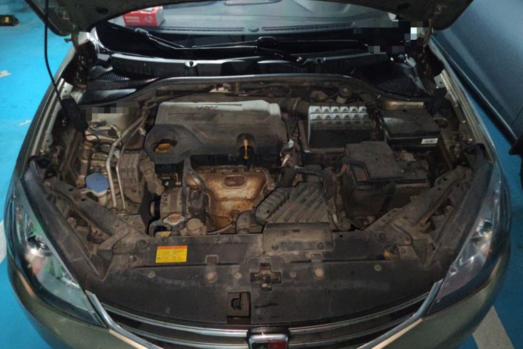 Used Roewe 360 2015 1.5L Automatic Luxury Edition Engine Bay