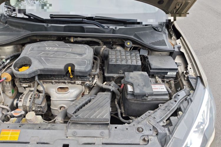Used Roewe 360 2015 1.5L Manual Luxury Edition Engine Bay Left