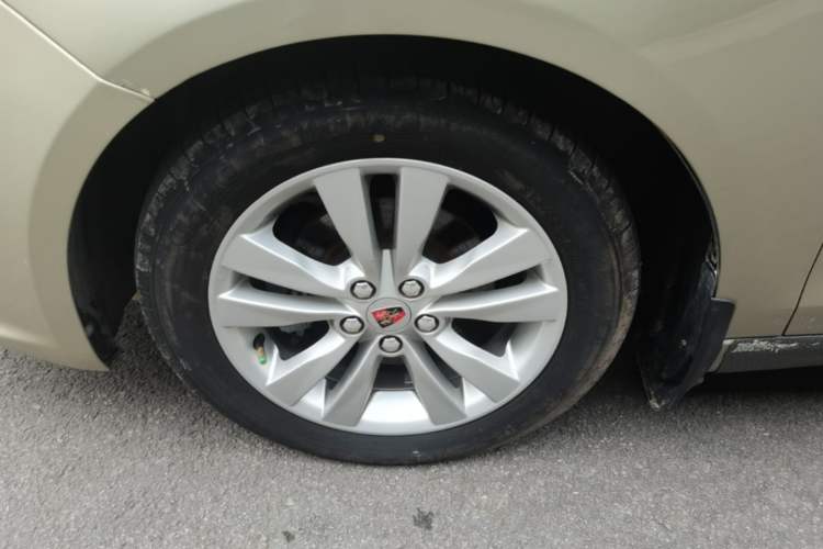 Used Roewe 360 2015 1.5L Automatic Luxury Edition Exterior 4