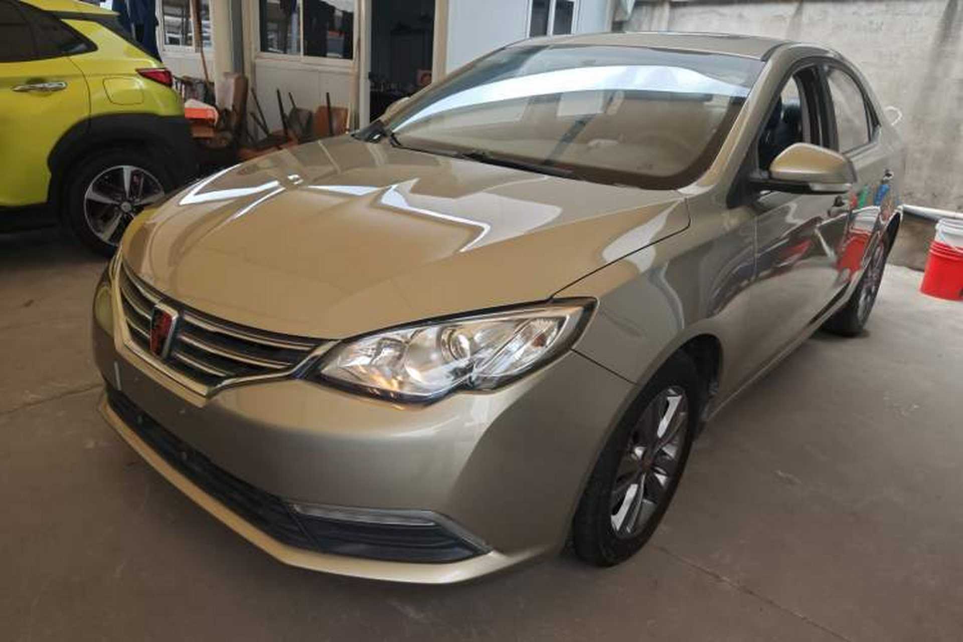 Used Roewe 360 2015 20T TST Deluxe Edition Front Left 45 Deg