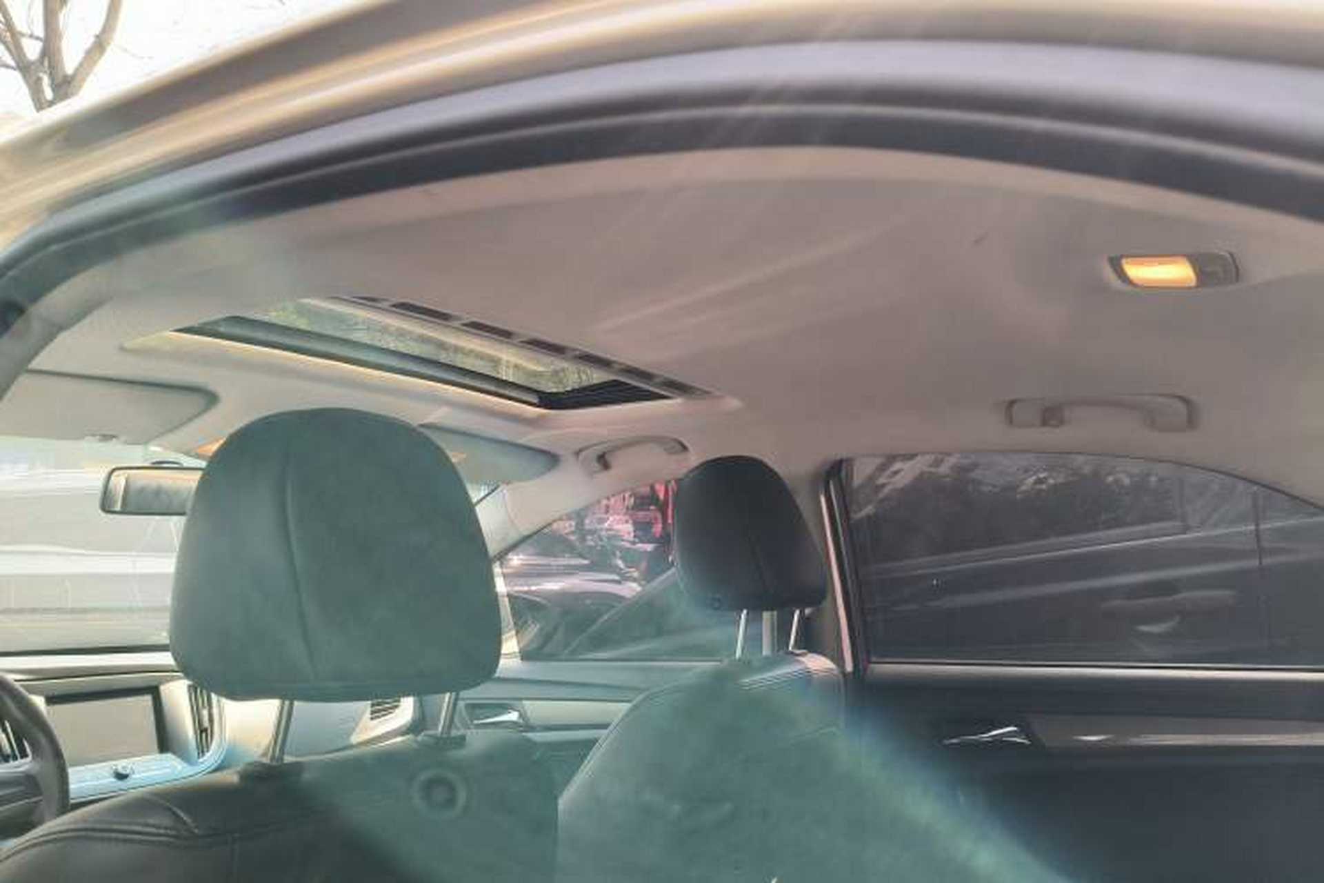 Used Roewe 360 2015 1.5L Automatic Luxury Edition Headliner