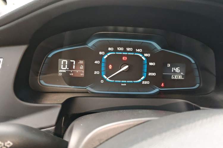 Used Roewe 360 2015 1.5L Manual Luxury Edition Instrument Cluster