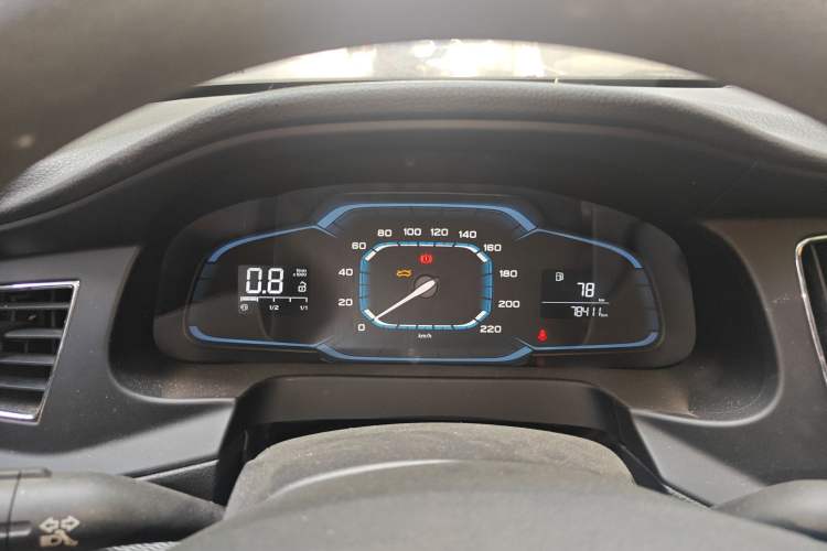 Used Roewe 360 2015 1.5L Manual Luxury Edition Instrument Cluster