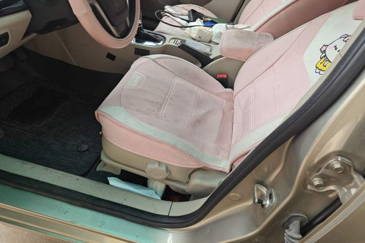 Used Roewe 360 2015 1.5L Automatic Luxury Edition Left Front Seat
