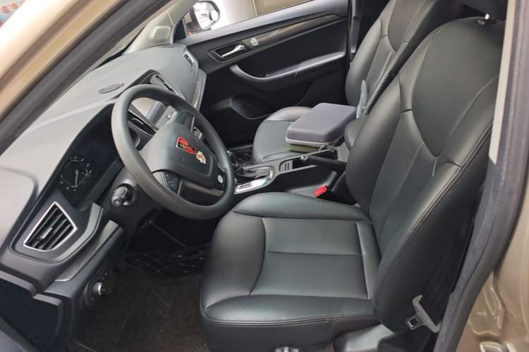 Used Roewe 360 2015 1.5L Automatic Luxury Edition Left Front Seat