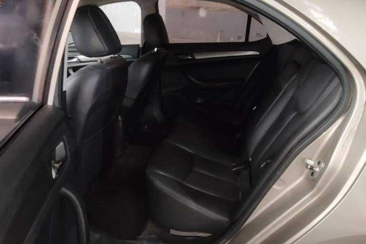 Used Roewe 360 2015 1.5L Manual Luxury Edition Left Rear Seat