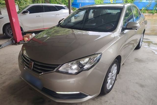 Używany Roewe 360 2015 1.5L Manual Luxury Edition