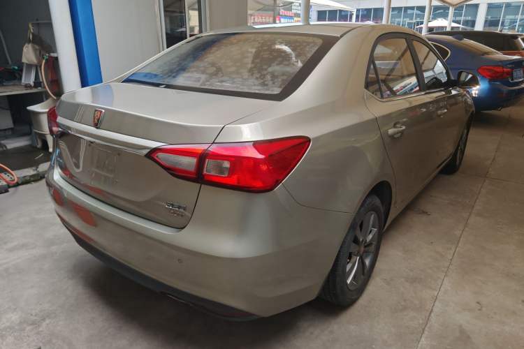 Used Roewe 360 2015 20T TST Deluxe Edition Rear Right 45 Deg