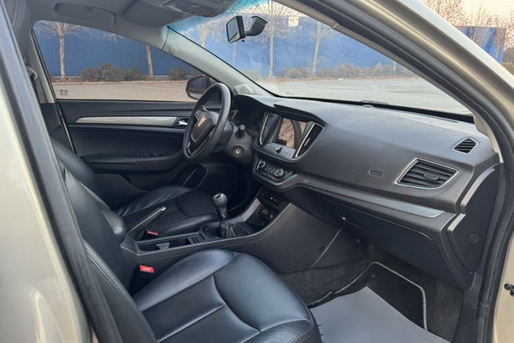 Used Roewe 360 2015 1.5L Manual Luxury Edition Right Front Seat