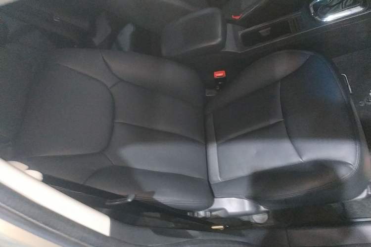 Used Roewe 360 2015 1.5L Automatic Luxury Edition Right Front Seat