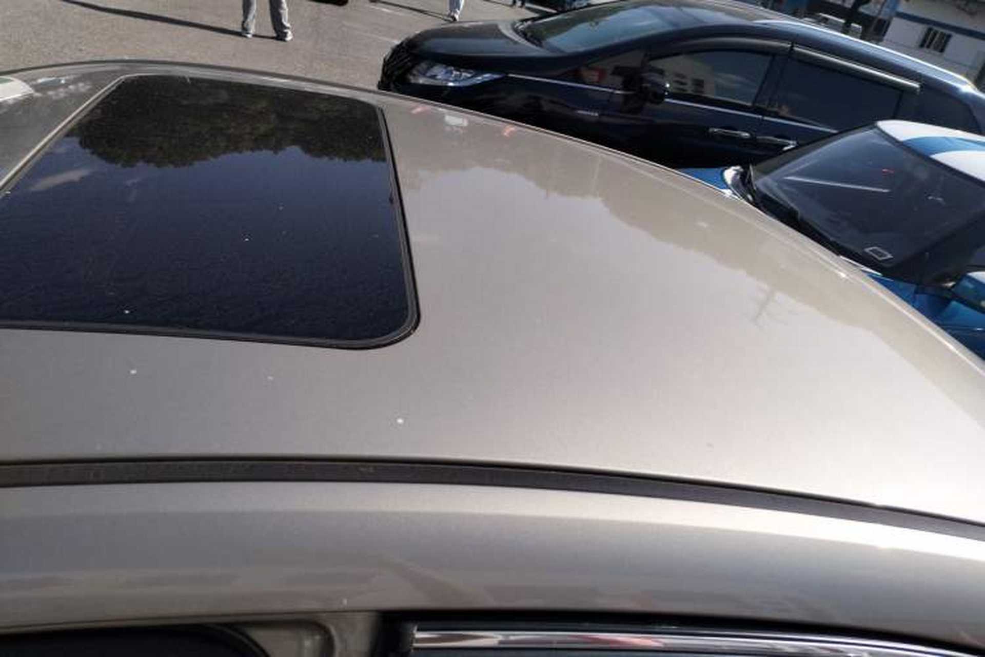 Used Roewe 360 2015 1.5L Automatic Luxury Edition Roof