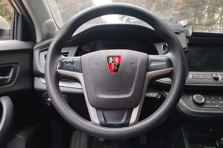 Used Roewe 360 2015 1.5L Manual Luxury Edition Steering Wheel