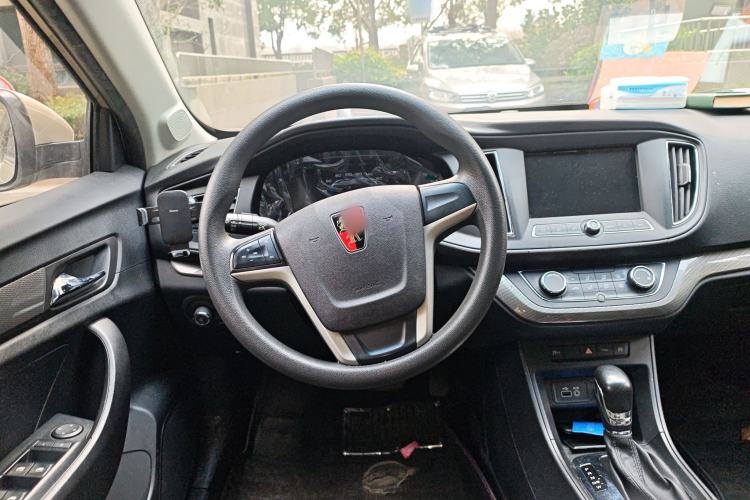 Used Roewe 360 2015 20T TST Deluxe Edition Steering Wheel