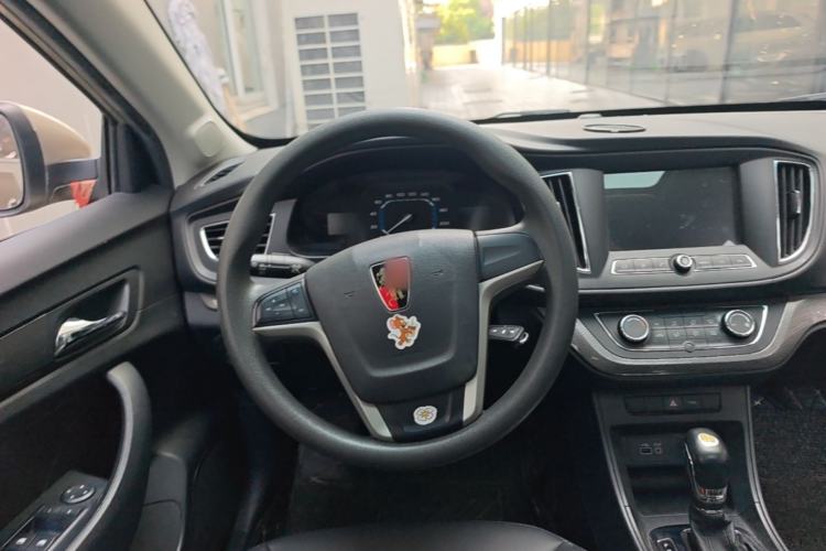 Used Roewe 360 2015 1.5L Automatic Luxury Edition Steering Wheel