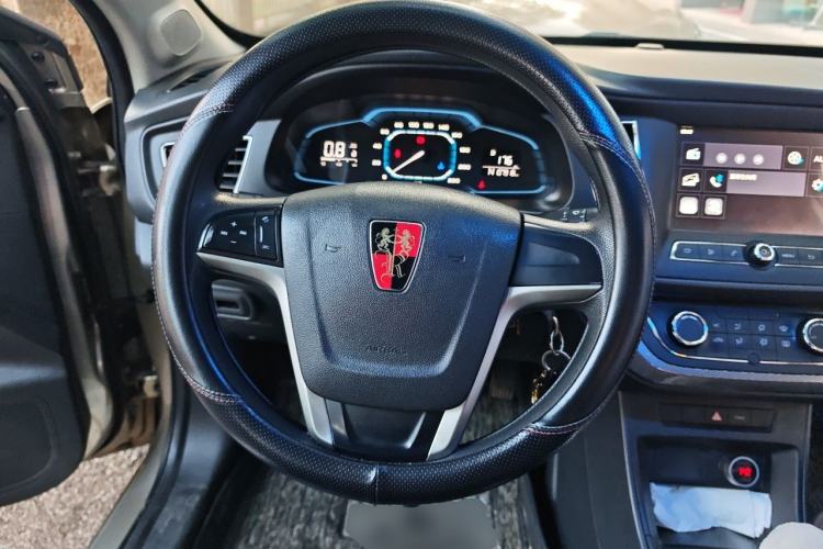 Used Roewe 360 2015 1.5L Automatic Luxury Edition Steering Wheel