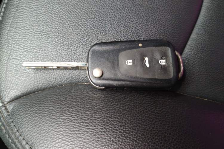 Used Roewe 360 2015 1.5L Manual Luxury Edition Vehicle Key