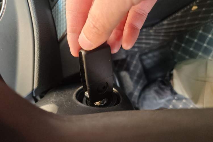 Used Roewe 360 2015 20T TST Deluxe Edition Vehicle Key