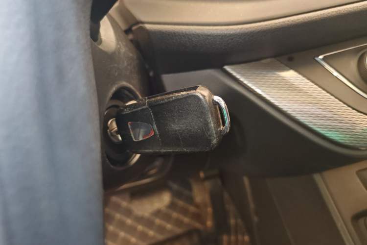 Used Roewe 360 2015 20T TST Deluxe Edition Vehicle Key
