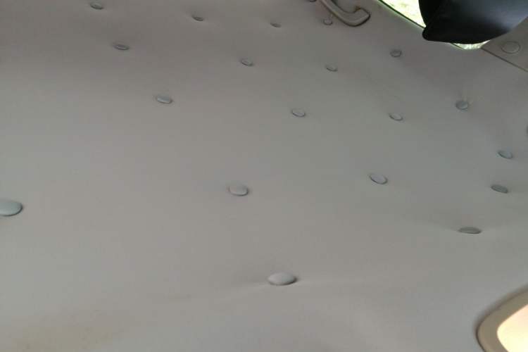 Used Roewe 360 2016 1.5L Manual Smart Screen Version Headliner
