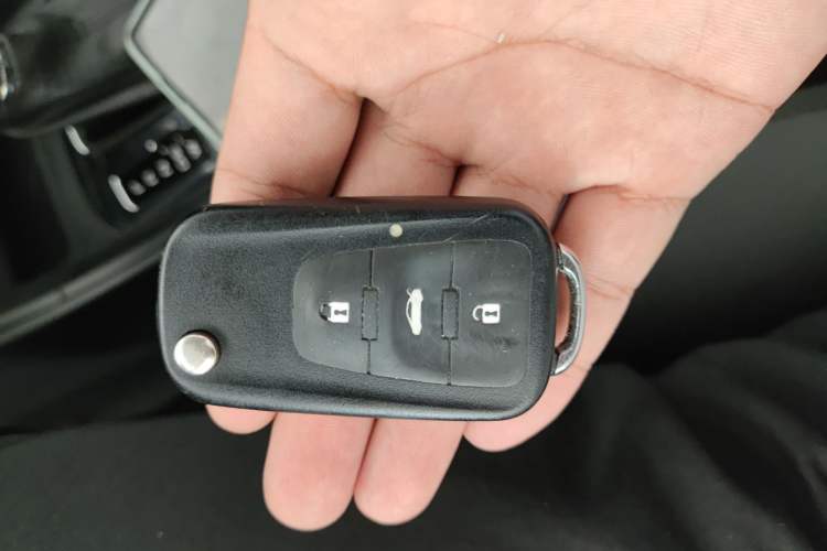 Used Roewe 360 2016 1.5L Automatic Smart Screen Version Vehicle Key
