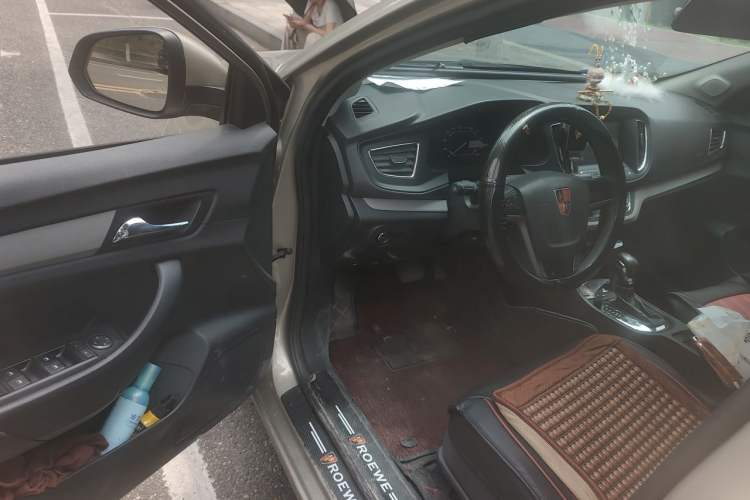 Used Roewe 360 2016 1.5L Automatic Smart Screen Version Driver Seat