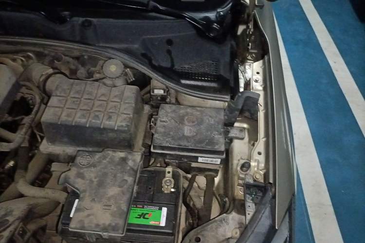 Used Roewe 360 2016 1.5L Automatic Smart Screen Version Engine Bay Left