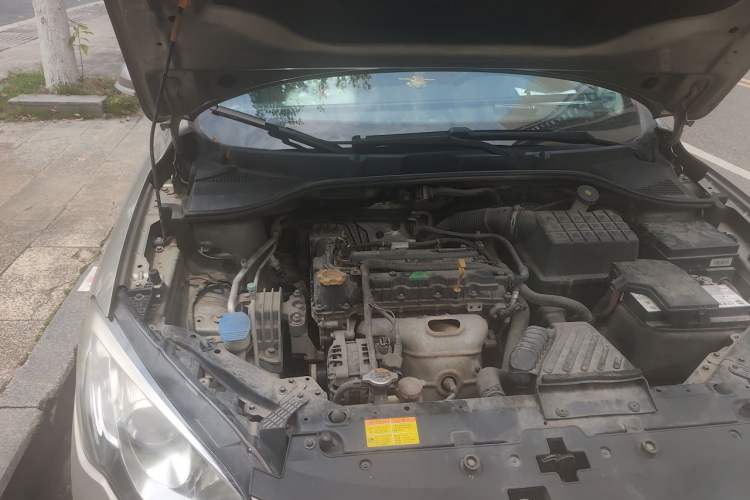 Used Roewe 360 2016 1.5L Automatic Smart Screen Version Engine Bay Right