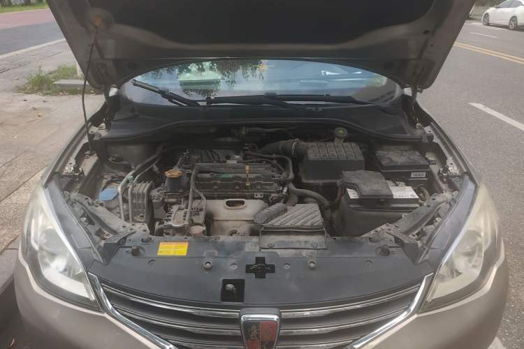 Used Roewe 360 2016 1.5L Automatic Smart Screen Version Engine Bay
