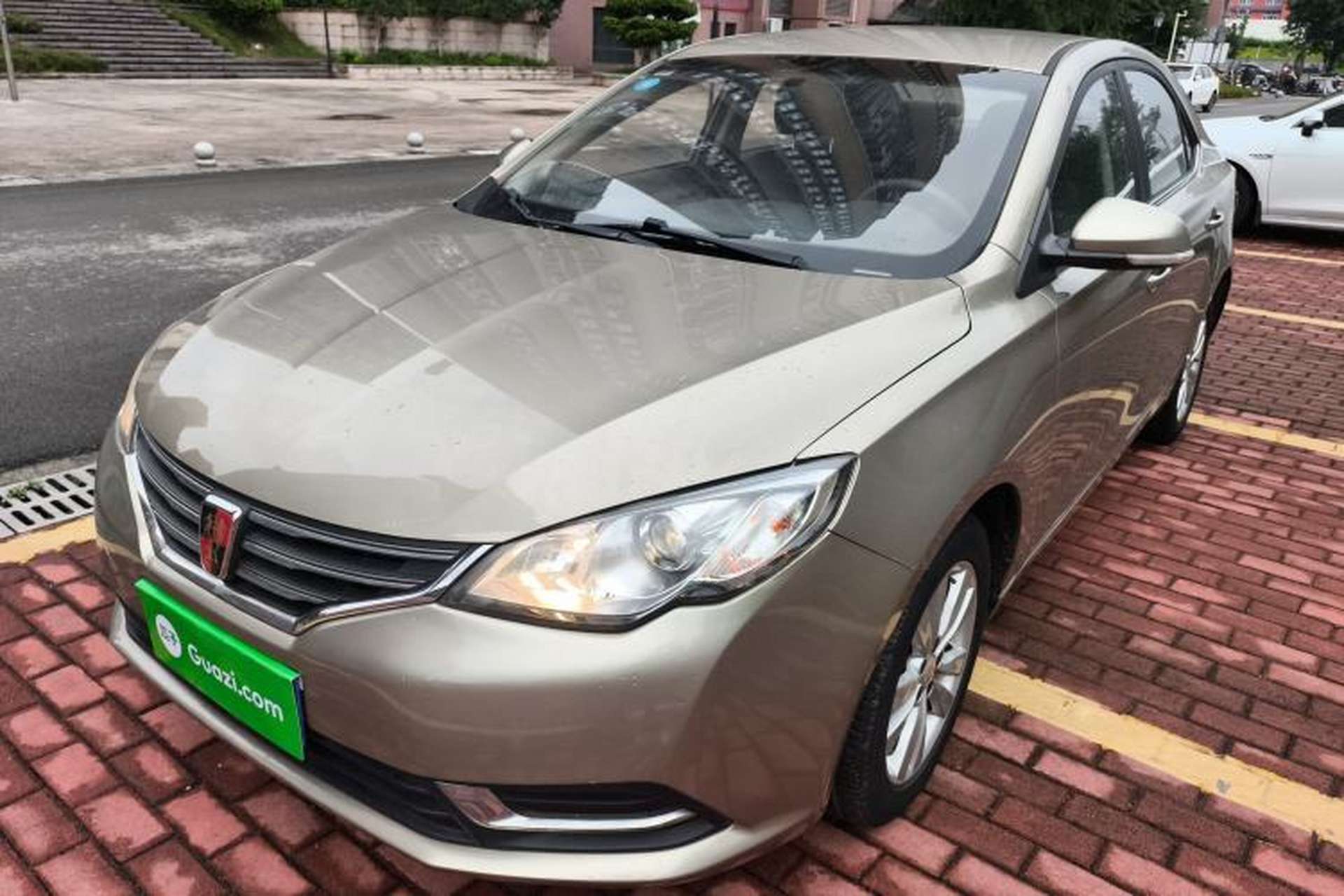 Used Roewe 360 2016 1.5L Manual Smart Screen Version Front Left 45 Deg