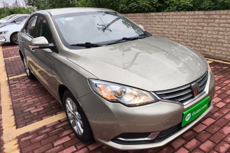 Used Roewe 360 2016 1.5L Manual Smart Screen Version Front Right 45 Deg