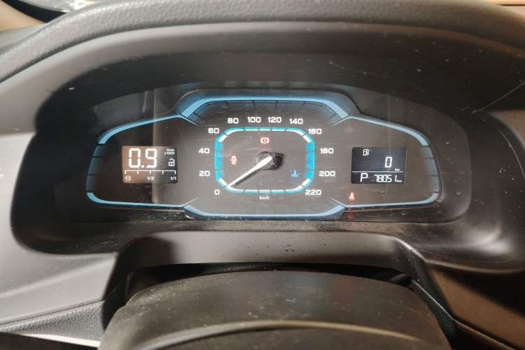 Used Roewe 360 2016 1.5L Automatic Smart Screen Version Instrument Cluster
