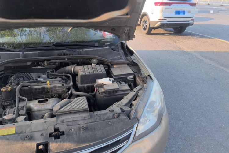 Used Roewe 360 2016 1.5L Automatic Smart Screen Version Engine Bay Left