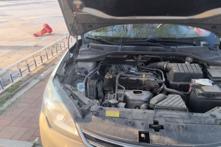 Used Roewe 360 2016 1.5L Automatic Smart Screen Version Engine Bay Right