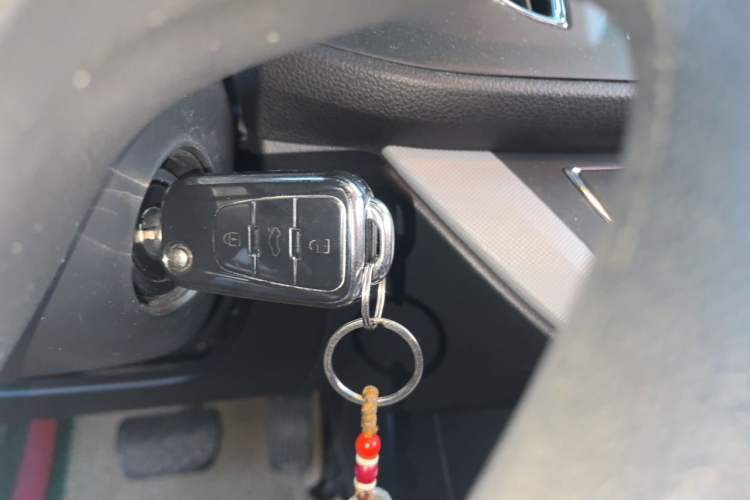 Used Roewe 360 2016 1.5L Automatic Smart Screen Version Vehicle Key