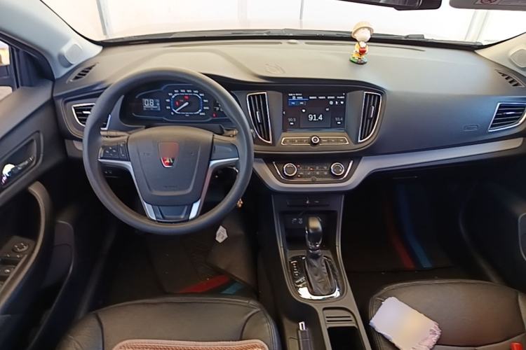 Used Roewe 360 2016 1.5L Automatic Smart Screen Version Center Console