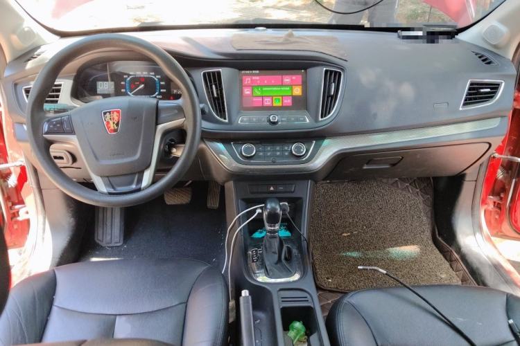 Used Roewe 360 2016 1.5L Automatic Smart Screen Version Center Console