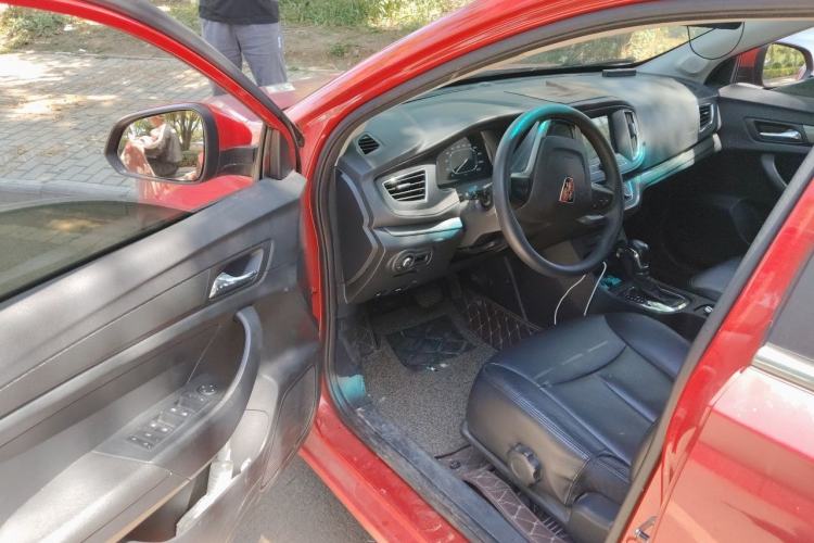 Used Roewe 360 2016 1.5L Automatic Smart Screen Version Driver Seat