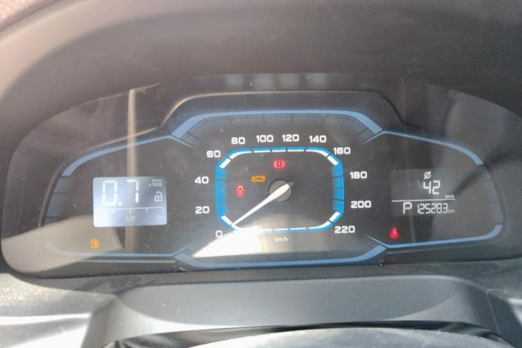 Used Roewe 360 2016 1.5L Automatic Smart Screen Version Instrument Cluster