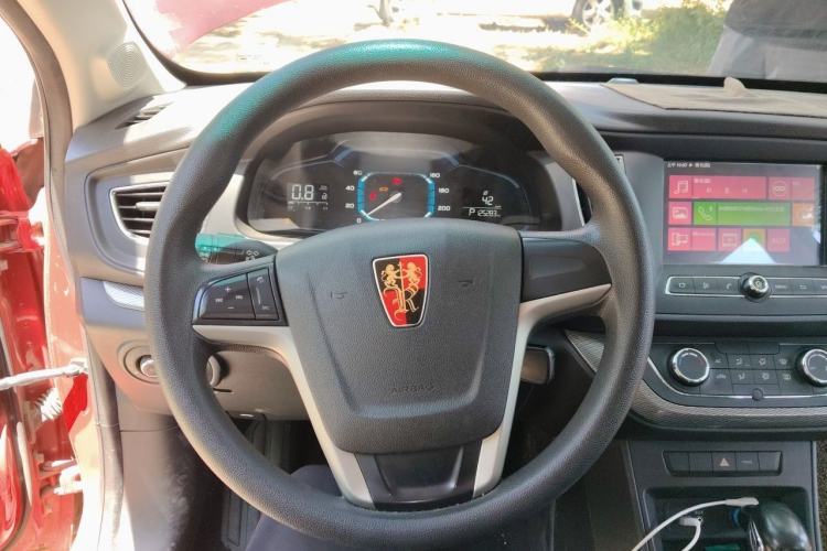 Used Roewe 360 2016 1.5L Automatic Smart Screen Version Steering Wheel