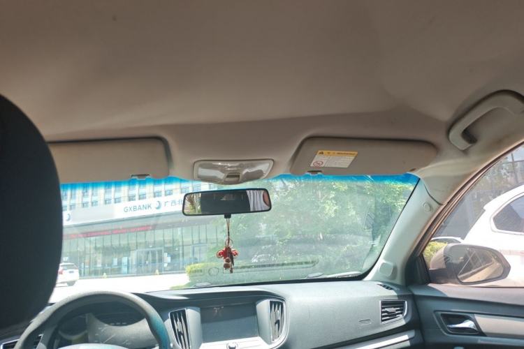 Used Roewe 360 2016 1.5L Manual Smart Screen Version Headliner