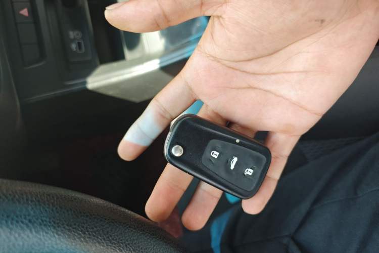 Used Roewe 360 2016 1.5L Manual Smart Screen Version Vehicle Key