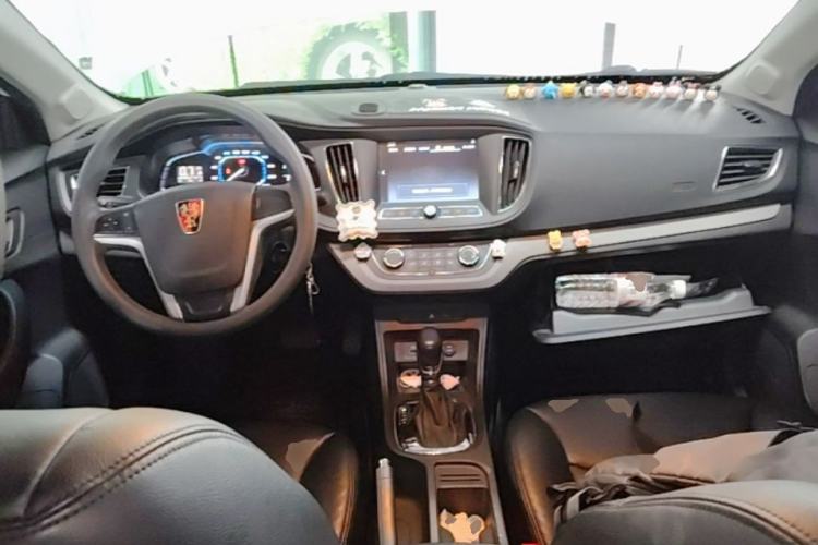 Used Roewe 360 2016 1.5L Automatic Smart Screen Version Center Console